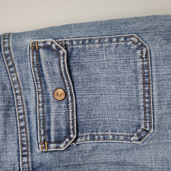 Denim Gap Skirt - Picture 5 of 8